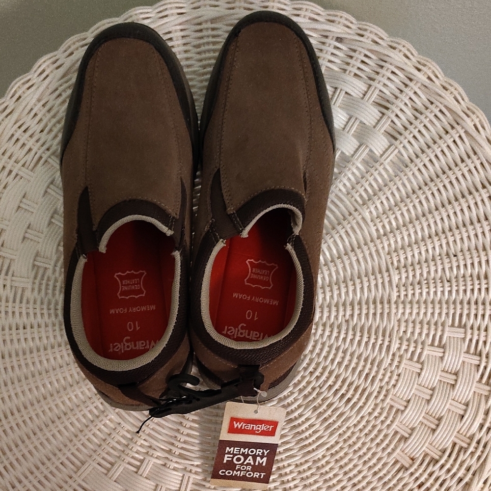 Men's Brown Slip-On Shoes - Picture 3 of 4